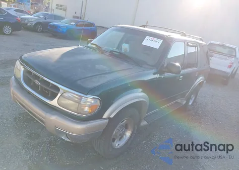 2000 Ford Explorer Eddie Bauer from USA, damaged, VIN 1FMZU64E0YZC67887